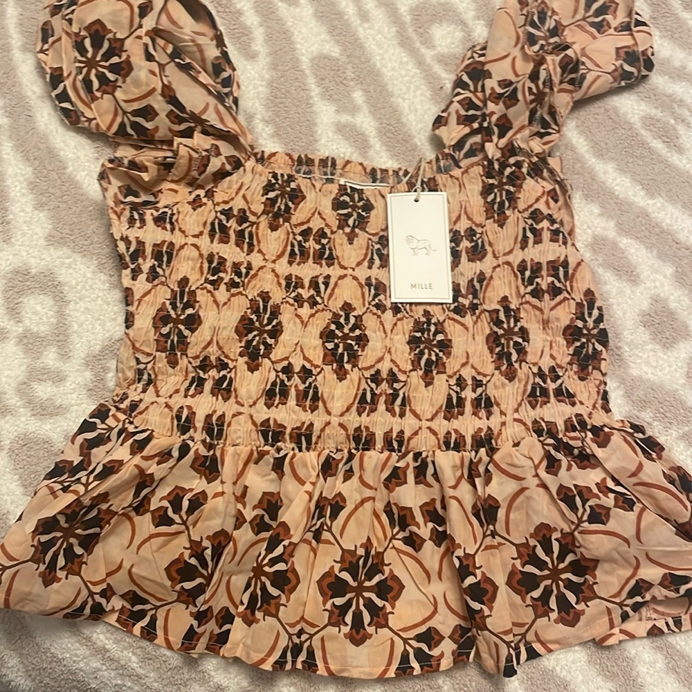 Mille Athena top in sayulita. Size large. NWT. Beautiful print.